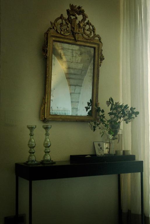 Monte Arena Bed and Breakfast Montaren-et-Saint-Médiers Εξωτερικό φωτογραφία