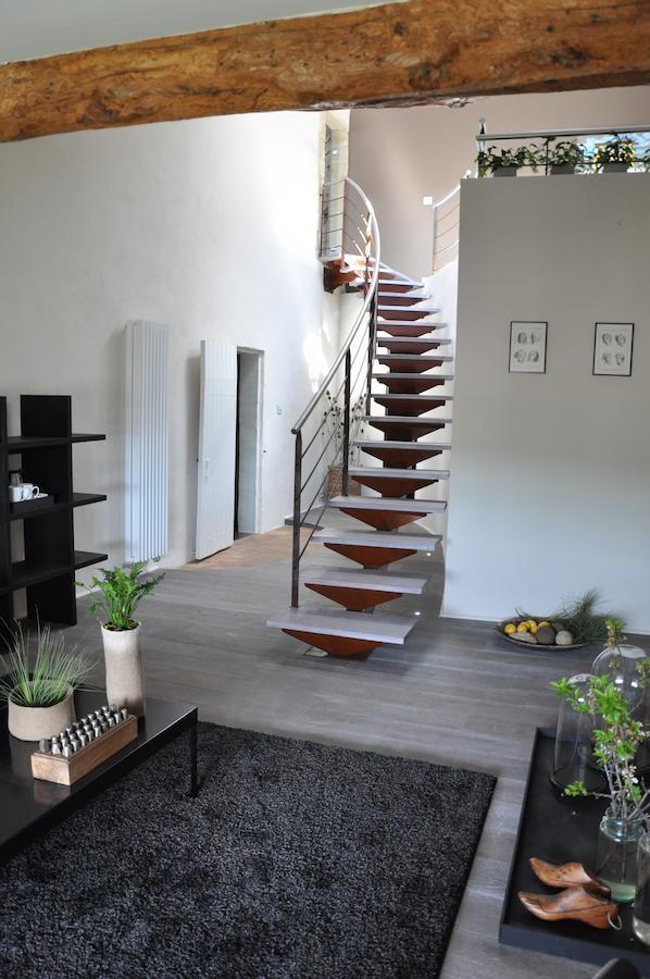 Monte Arena Bed and Breakfast Montaren-et-Saint-Médiers Δωμάτιο φωτογραφία