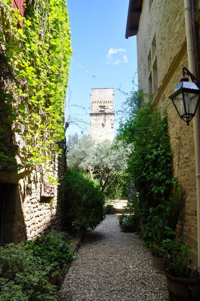 Monte Arena Bed and Breakfast Montaren-et-Saint-Médiers Εξωτερικό φωτογραφία